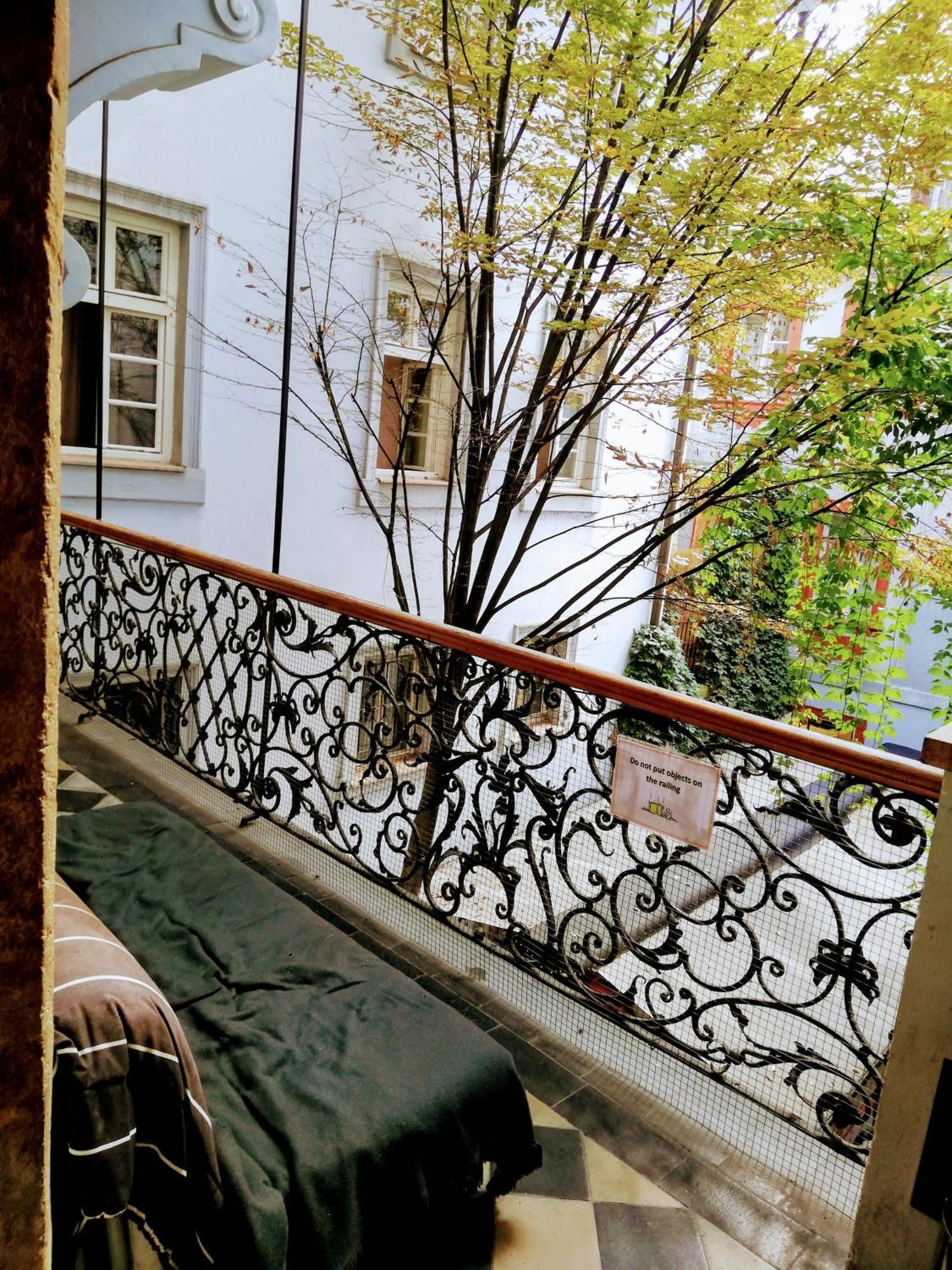 Hostel Homer - Old Town Square Прага Экстерьер фото