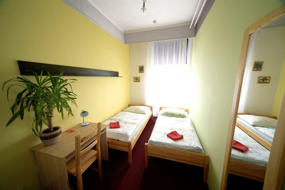 Hostel Homer - Old Town Square Прага Экстерьер фото