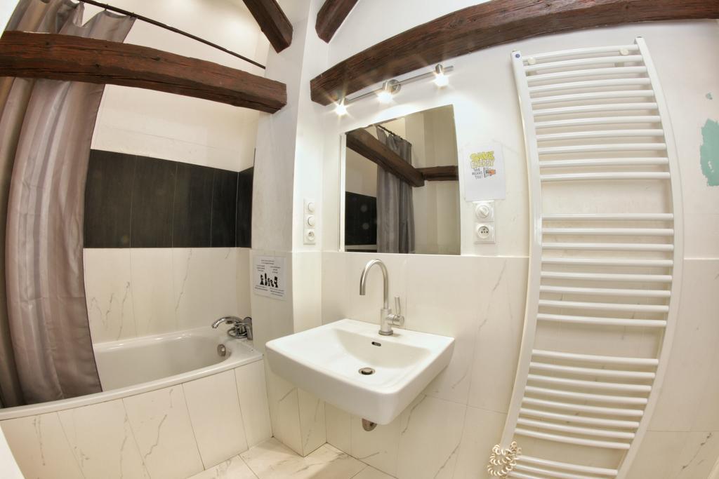 Hostel Homer - Old Town Square Прага Экстерьер фото